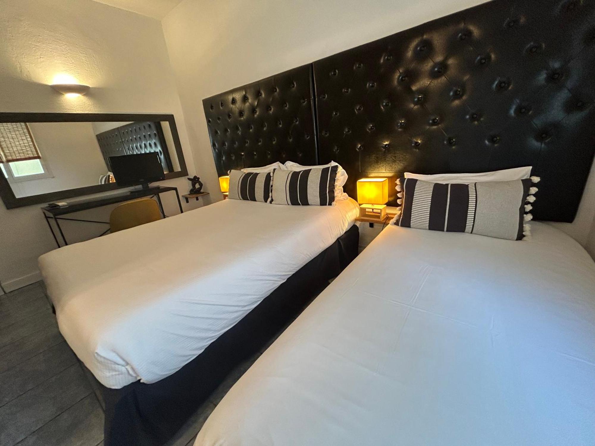 Hotel De La Mer Le Barcares Bagian luar foto